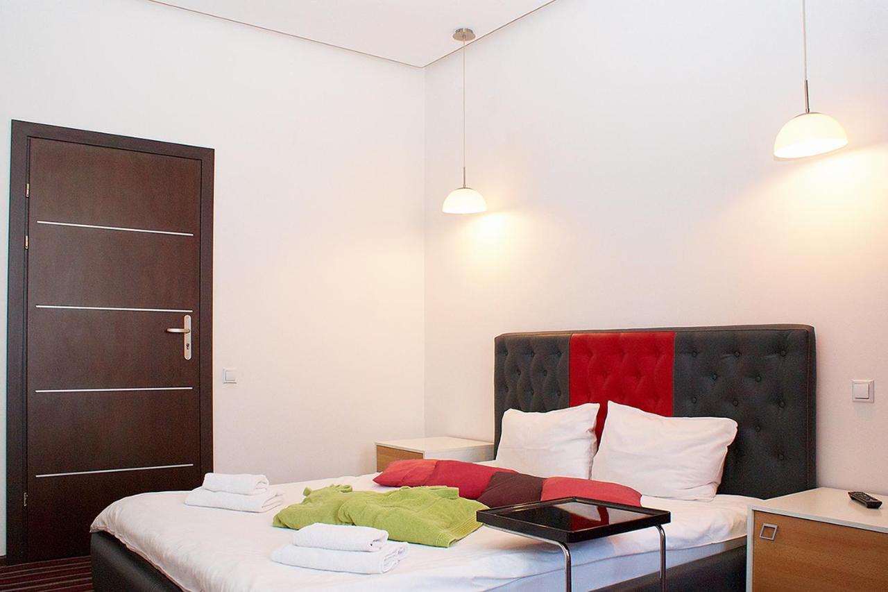 Hotel Kalyna Kharkov Luaran gambar