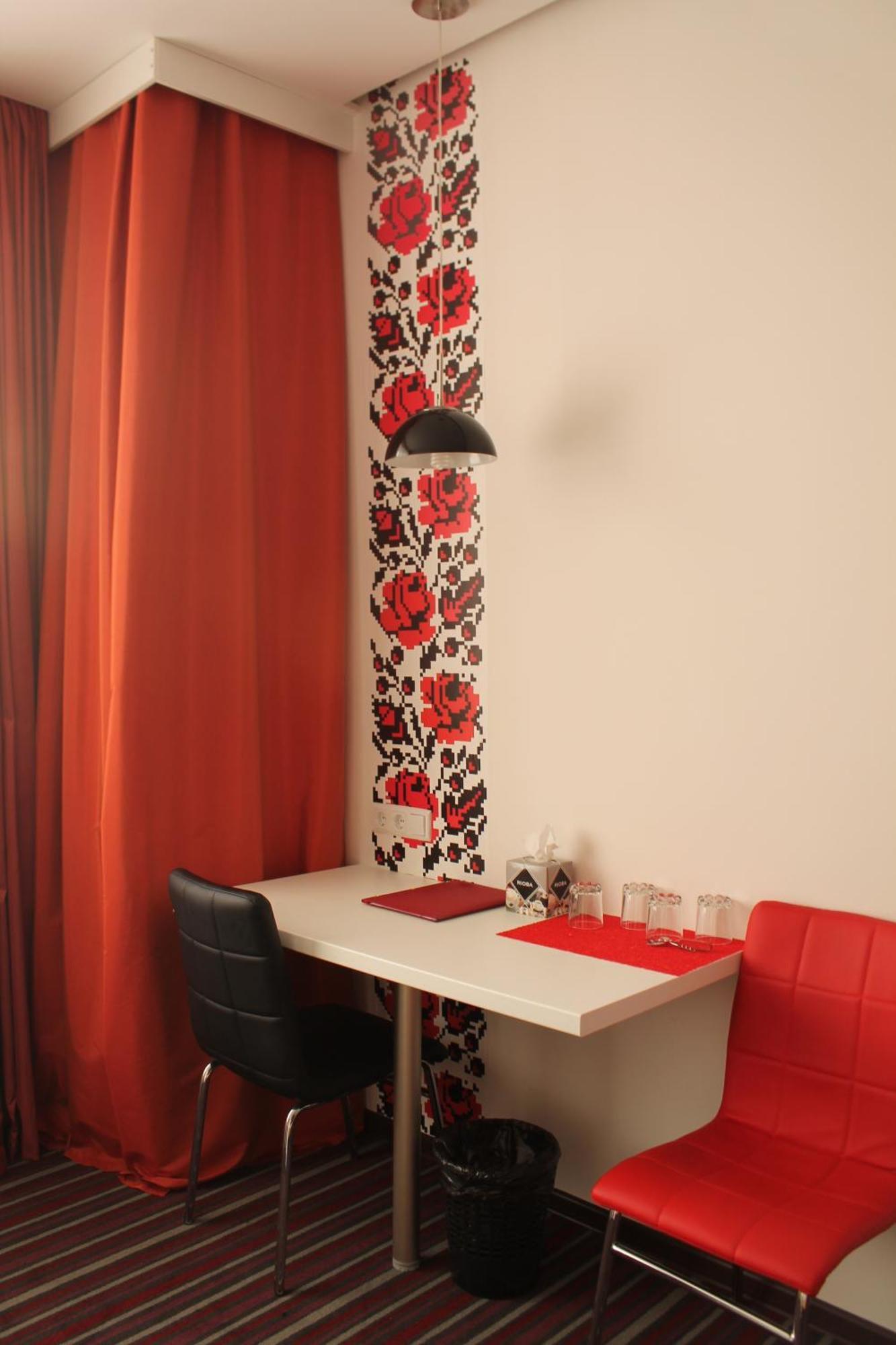 Hotel Kalyna Kharkov Luaran gambar