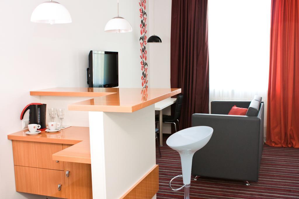 Hotel Kalyna Kharkov Luaran gambar